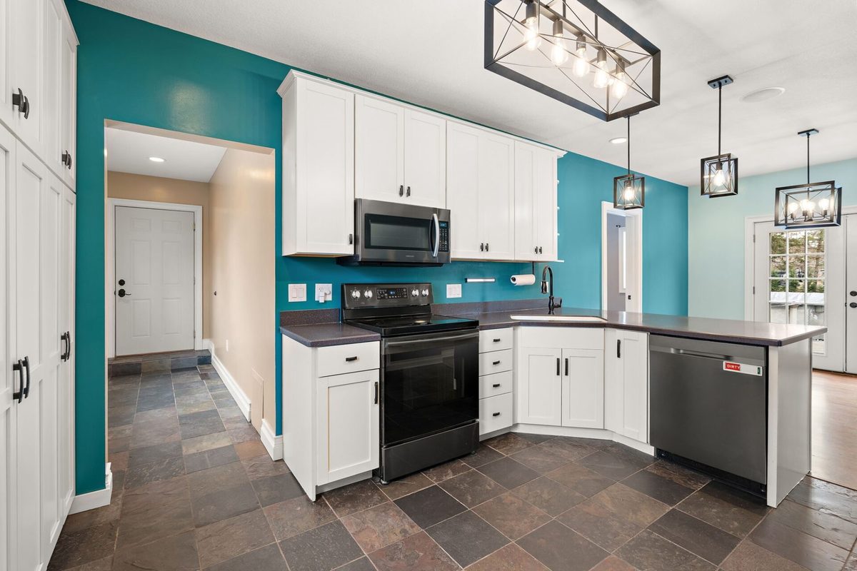 520 Hamilton Street St Croix Falls WI 54024 — photo 10
