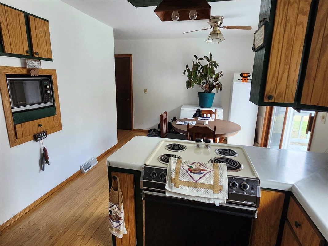 5940 Tower Drive, Eau Claire WI 54703 - Residential house for sale - MLS #1598078 - image4