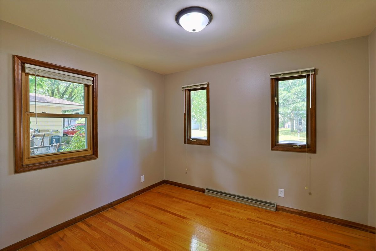 3045 Wedgewood Avenue, Eau Claire WI 54703 - Residential house for sale - MLS #1604462 - image25