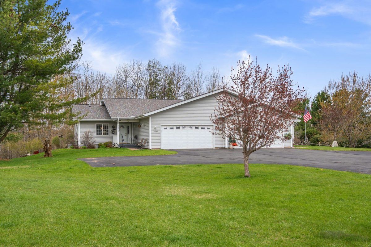10547 Grandview Lane, Hayward WI 54843 - Residential house for sale - MLS #1600714 - image2