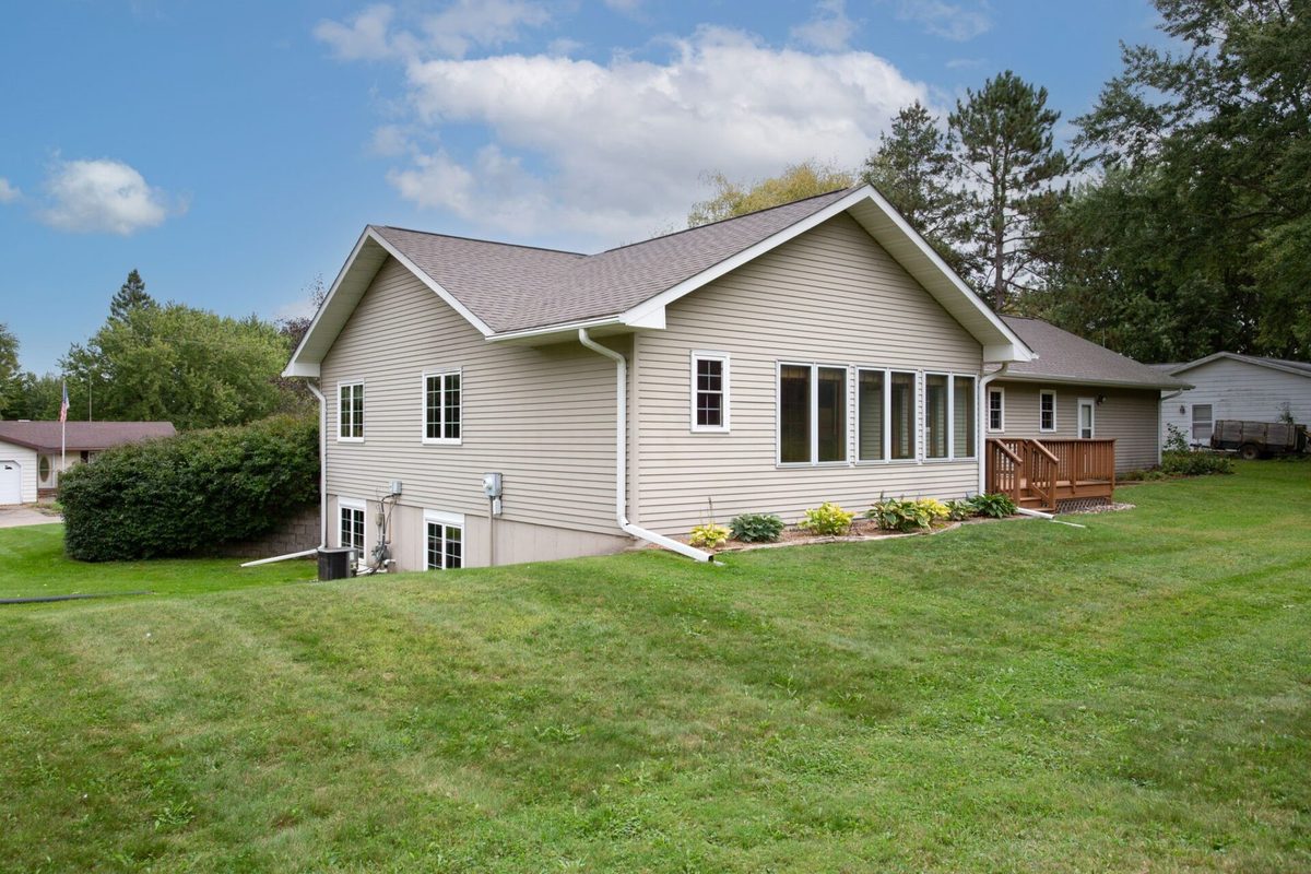 215 Division Street, Woodville WI 54028 - Residential house for sale - MLS #1605410 - image49