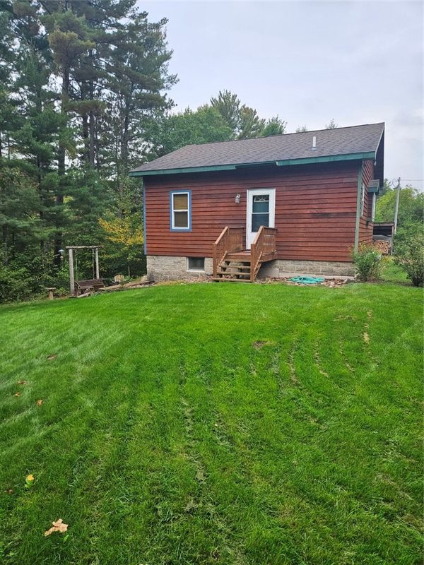 1358 21 3/4 Street, Cameron, WI — photo 4