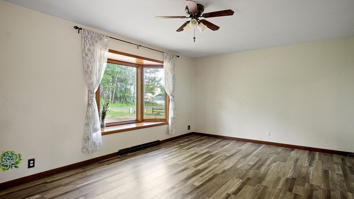 N3762 990th Street, Eau Claire WI 54703 - Residential house for sale - MLS #1601457 - image5