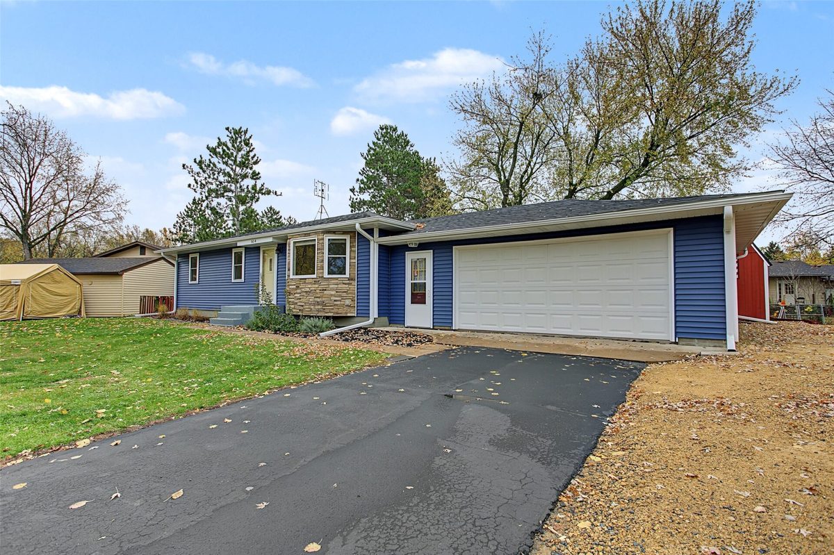 614 3rd Street, New Richmond WI 54017 - Residential house for sale - MLS #1606398 - image2