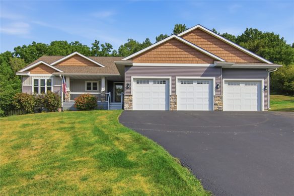 N4961 567th Street, Menomonie WI 54751 - Residential house for sale - MLS #1604365 - image1