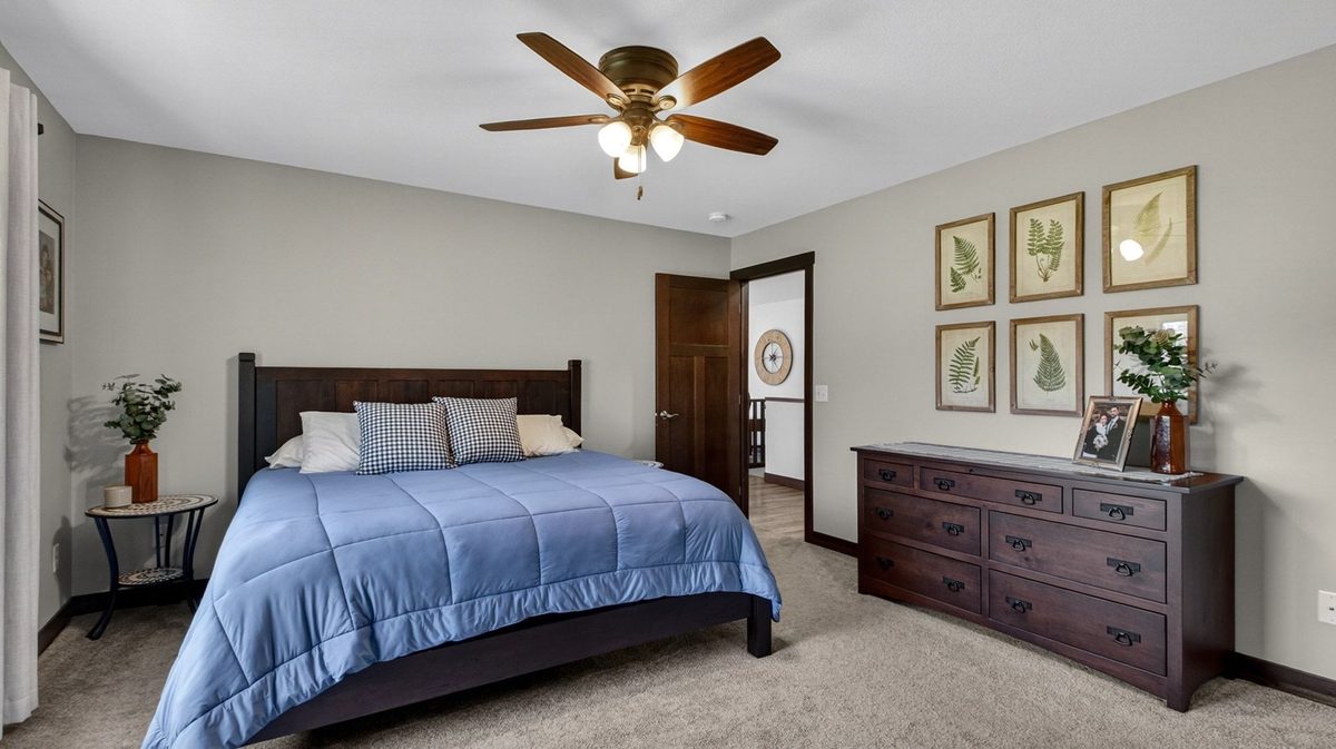 1929 Gooder Street Eau Claire WI 54703 — photo 12