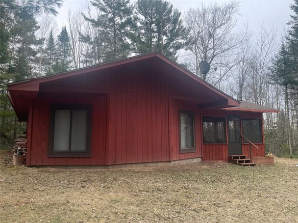 4091 W North Clover Road, Winter, WI