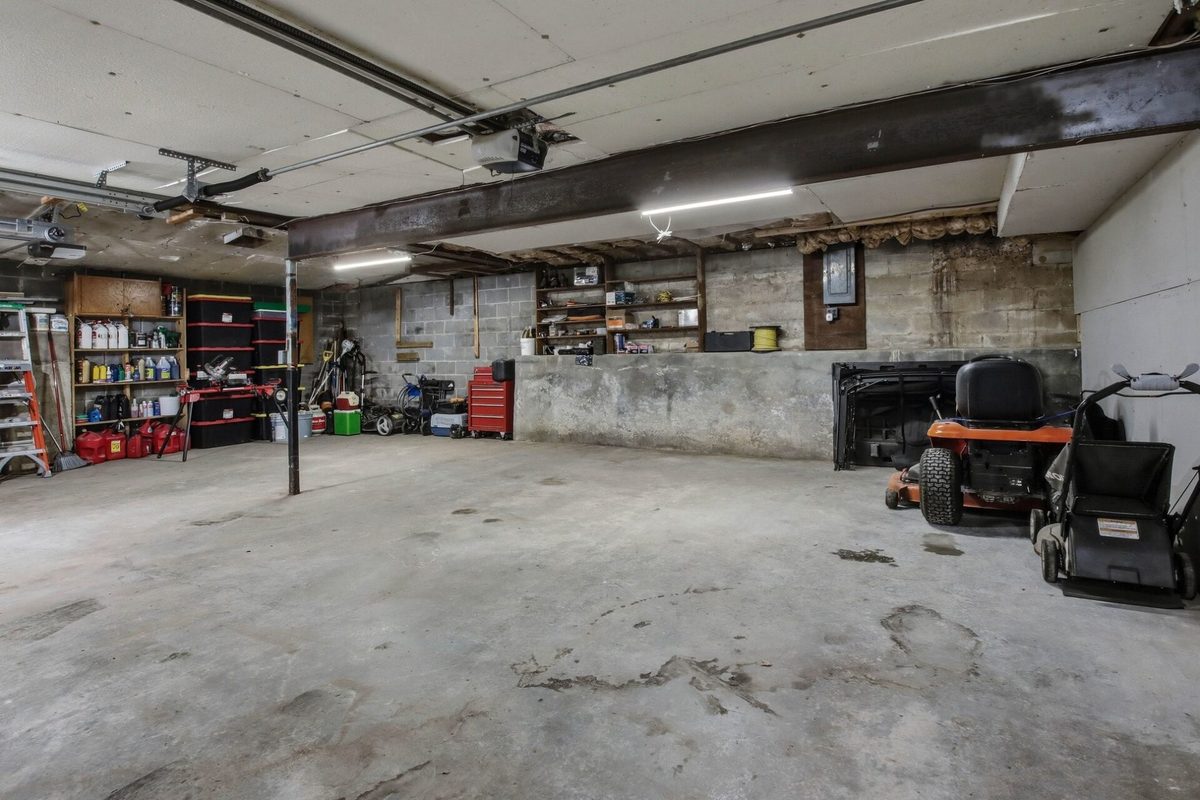 404 Drier Street Durand WI 54736 — photo 34