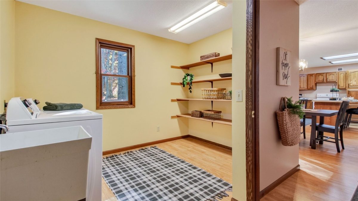 3657 Oak Hill Place, Eau Claire WI 54703 - Residential house for sale - MLS #1605990 - image16