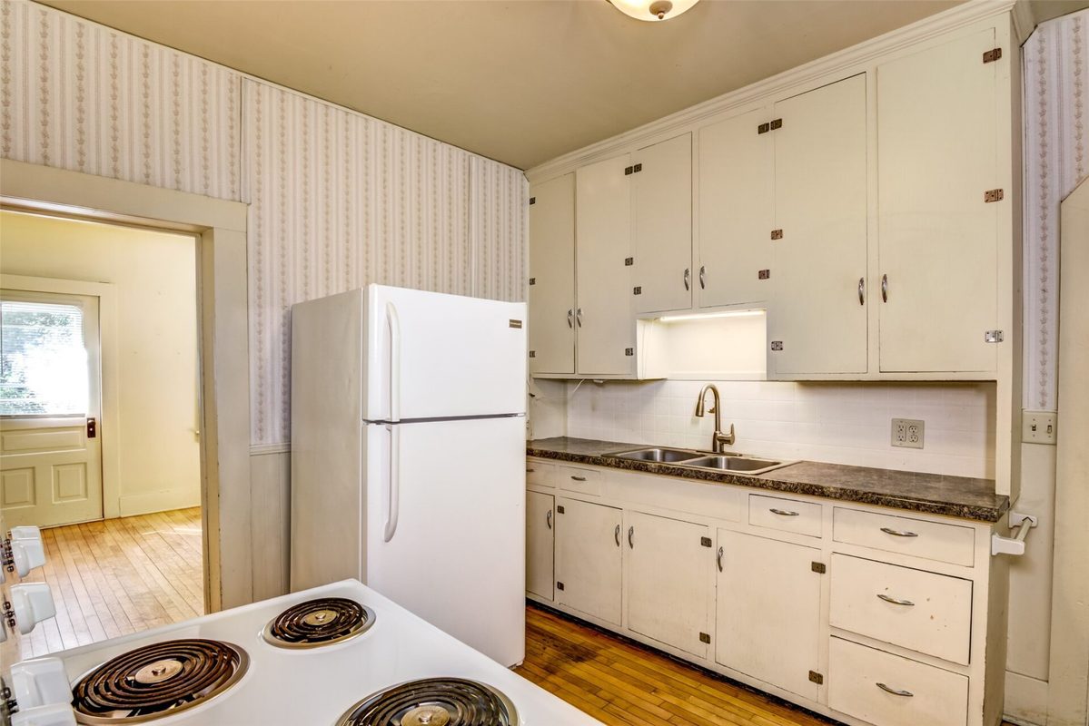 1022 Madison Street, Eau Claire WI 54703 - Residential house for sale - MLS #1604163 - image6