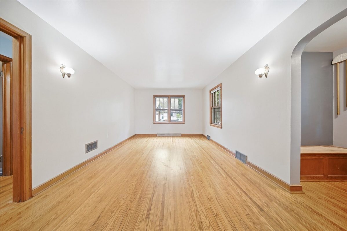 1014 5th Avenue, Menomonie WI 54751 - Residential house for sale - MLS #1605657 - image4