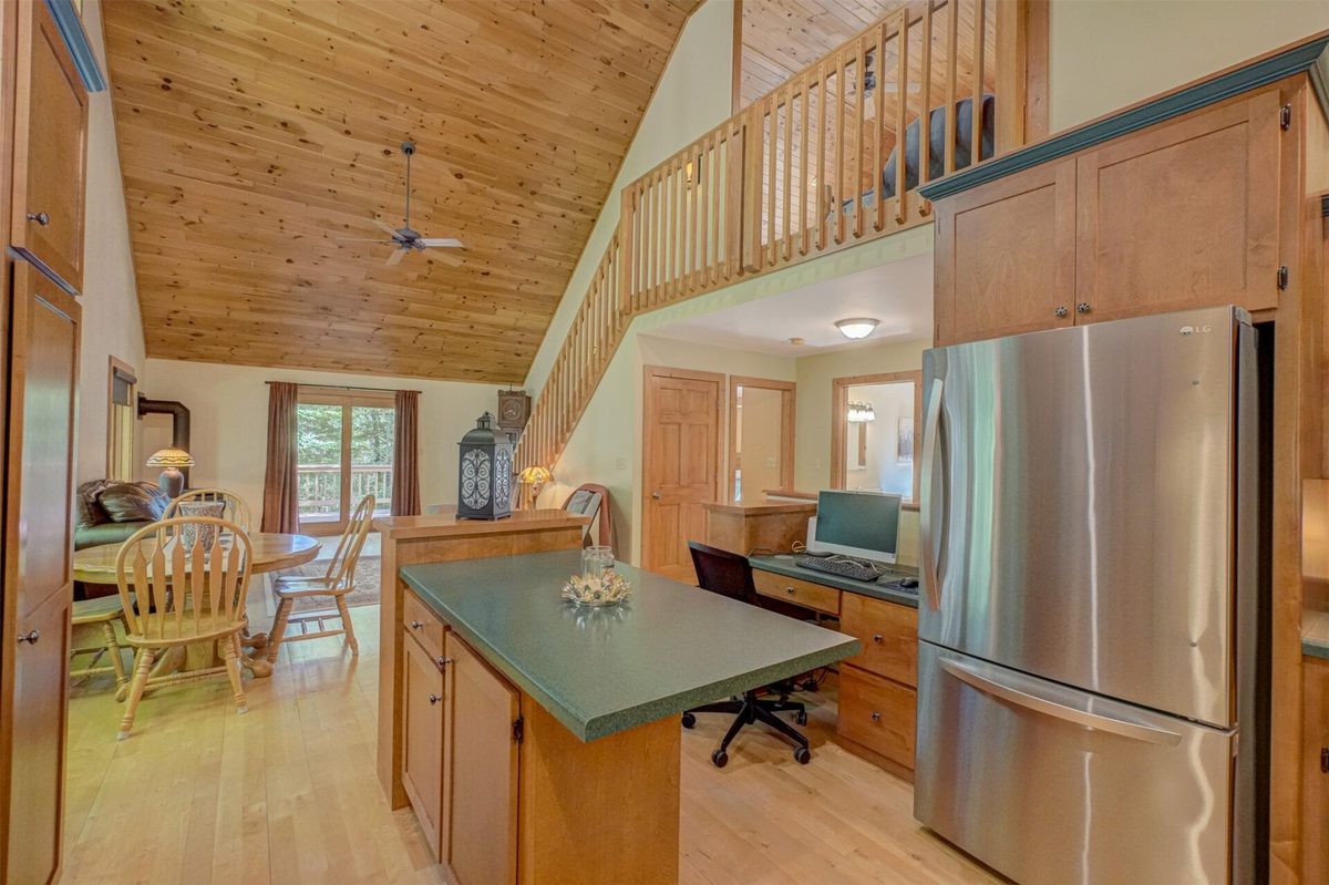 10696 W Otter Lane, Hayward WI 54843 - kitchen and loft railing