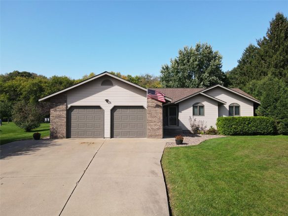 1972 21 15/16 Street Rice Lake WI 54868 - image1