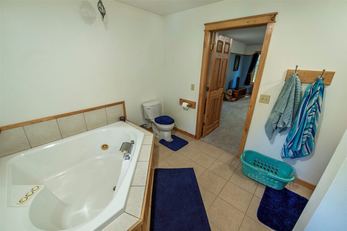 5135 County Road B, Eau Claire WI 54701 - Residential house for sale - MLS #1605067 - image22
