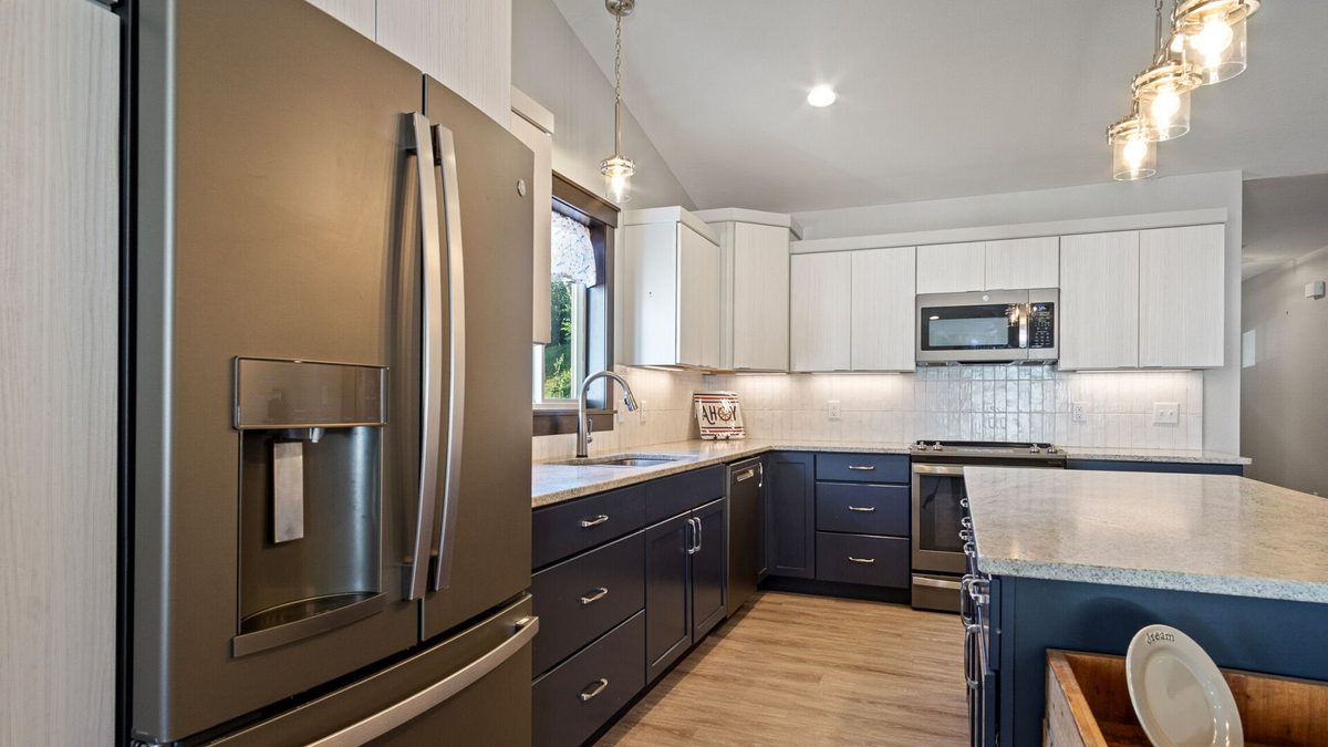 4897 Field Crest Lane, Eau Claire WI 54701 - Residential house for sale - MLS #1603201 - image18