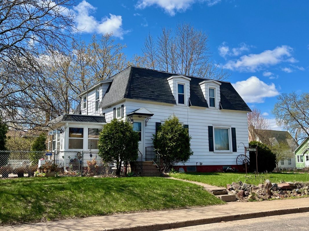 1721 Hogeboom 1-2, Eau Claire, WI — photo 2
