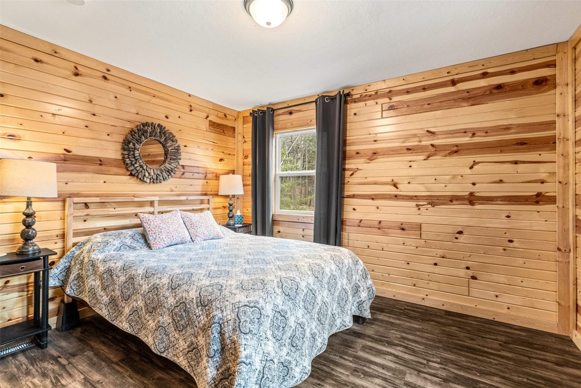 10562 Forest Circle Drive Hayward WI 54843 — photo 12