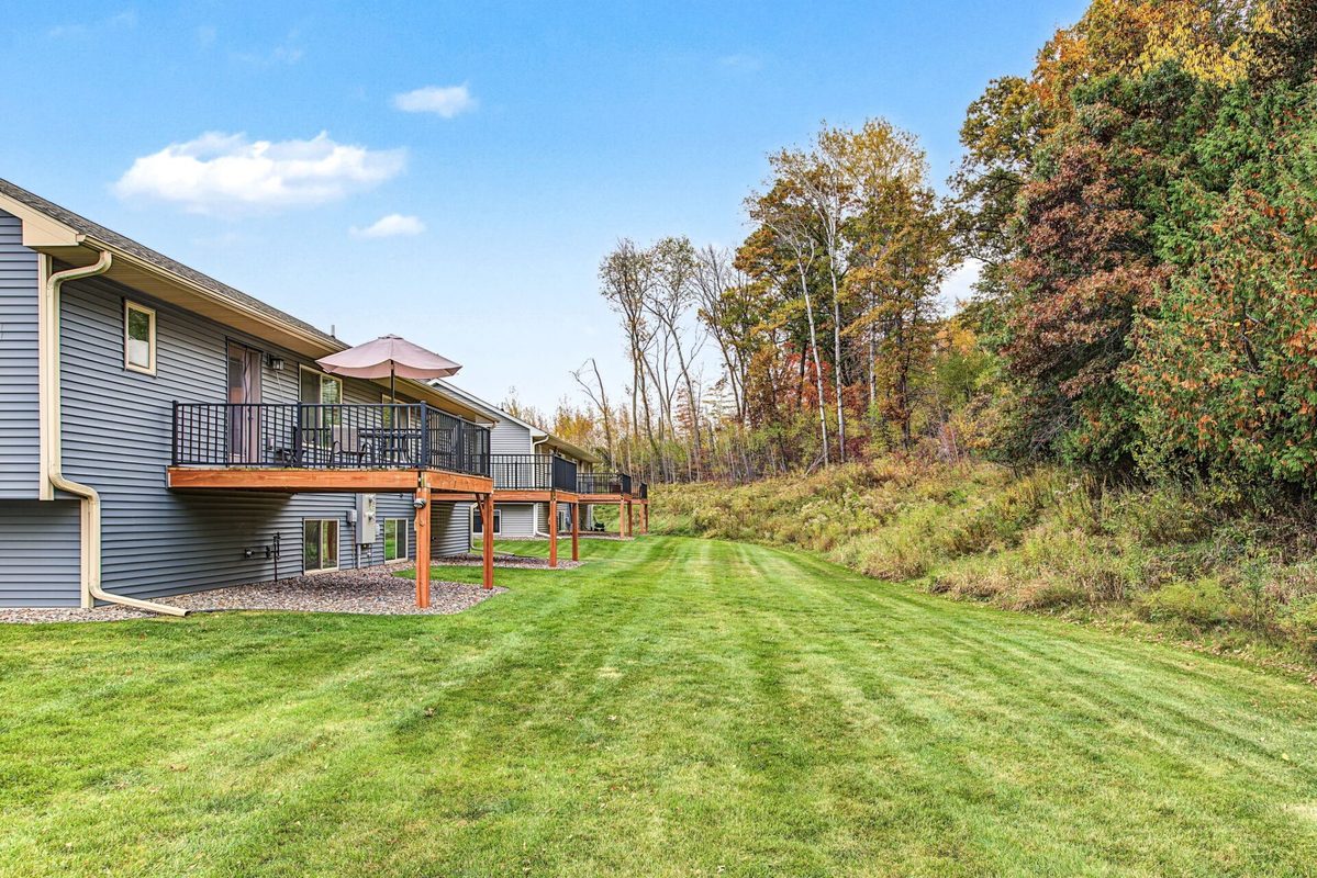 4878 Field Crest Lane, Eau Claire WI 54701 - Residential house for sale - MLS #1605976 - image3
