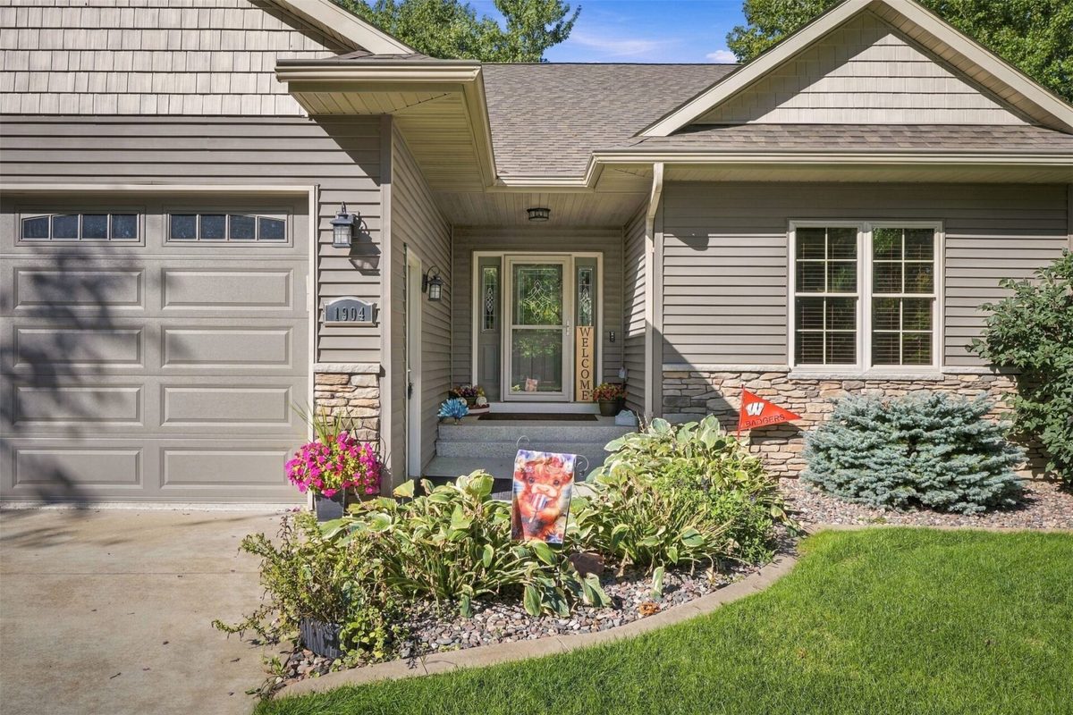 1904 Deblene Lane, Eau Claire WI 54703 - Residential house for sale - MLS #1606176 - image6