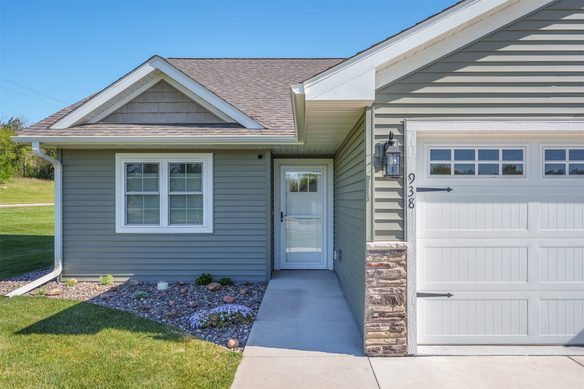 938 Jeffers Ridge, Eau Claire WI 54703 - Residential house for sale - MLS #1601170 - image1