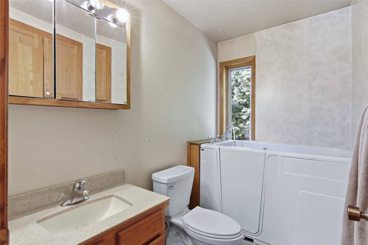 N6587 State Road 40, Elk Mound WI 54739 - Residential house for sale - MLS #1605426 - image18