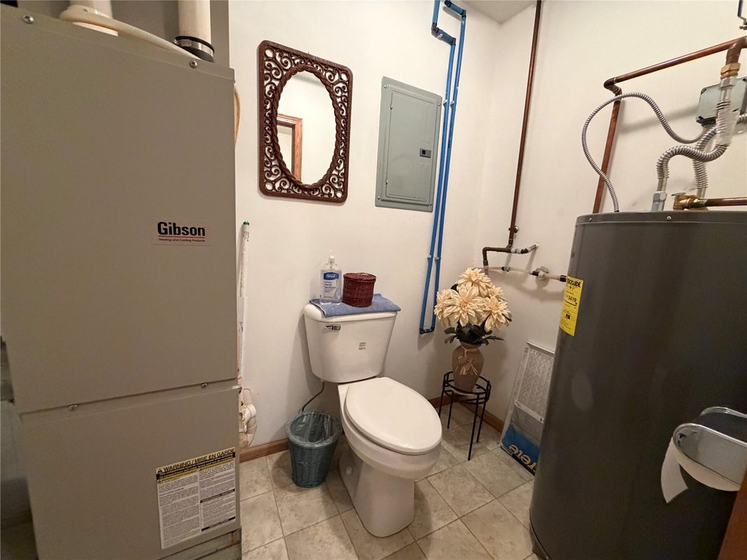 517 3rd St, Withee WI 54498 - ResidentialIncome house for sale - MLS #1604343 - image14