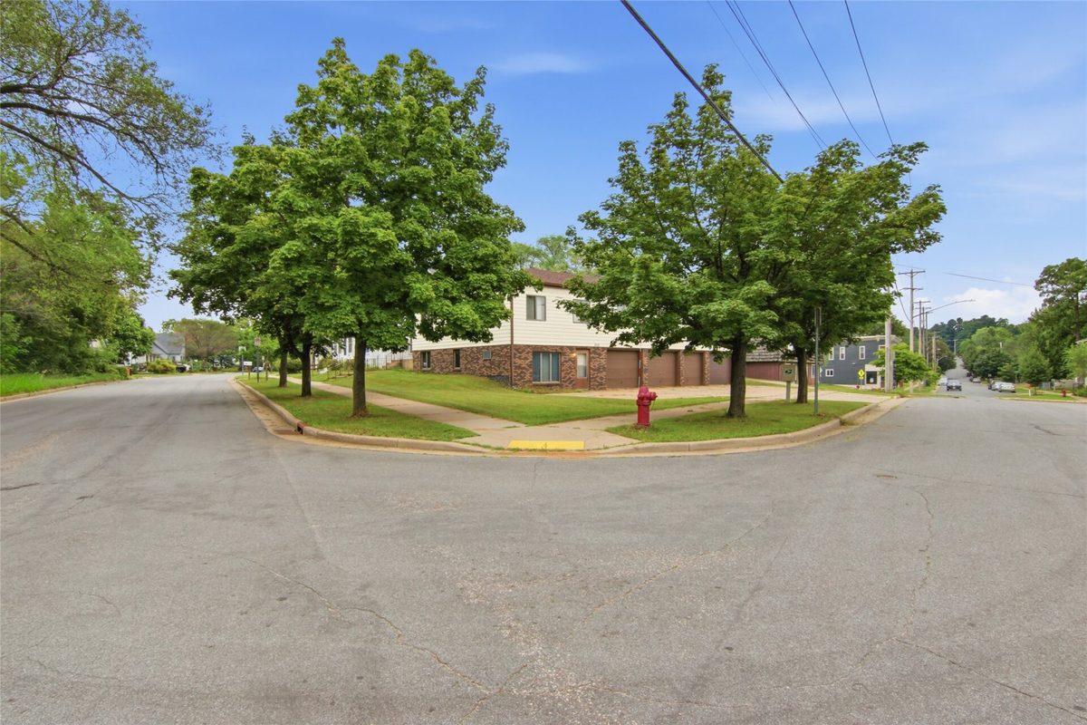 303 Talmadge Street, Eau Claire WI 54701 - ResidentialIncome house for sale - MLS #1604244 - image30