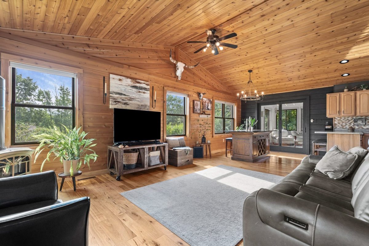 N7139 Elm Court, Holmen WI 54636 - Residential house for sale - MLS #1604685 - image9