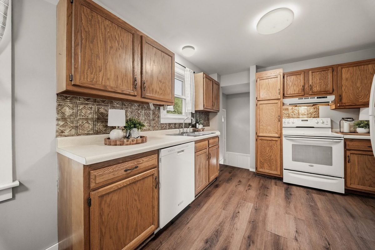 2446 Marquette Street, Eau Claire WI 54703 - Residential house for sale - MLS #1603006 - image23