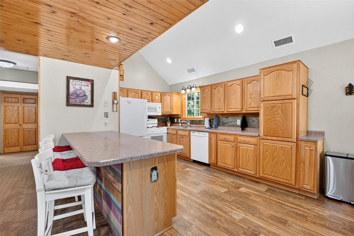 22760 Elbow Lake Road, Siren WI 54872 - Residential house for sale - MLS #1604567 - image26