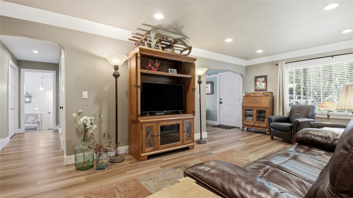737 LaFollette Street, Spooner WI 54801 - Residential house for sale - MLS #1604491 - image8