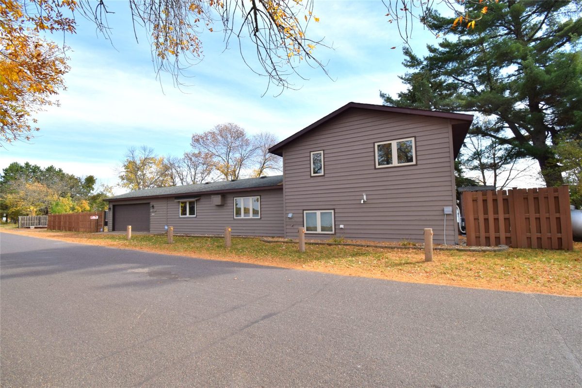 27854 Yellow Lake Road, Webster WI 54893 - Residential house for sale - MLS #1605914 - image7