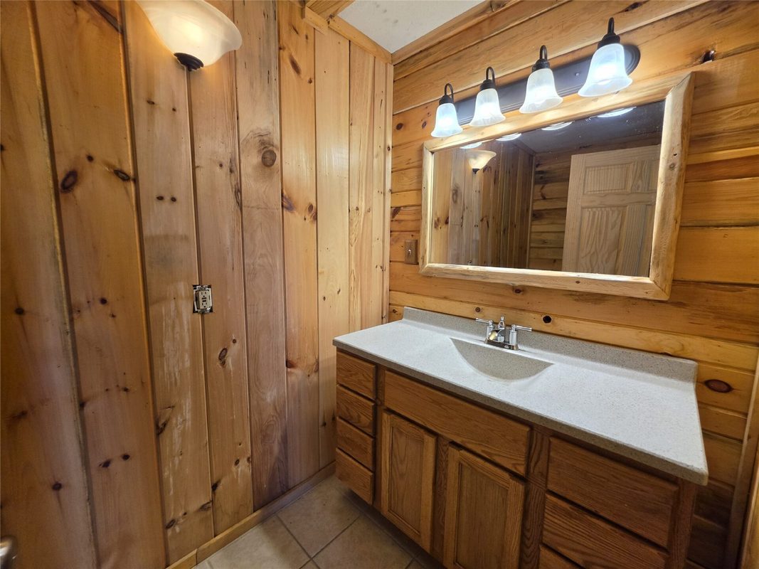12757 Rindahl Valley Road, Osseo WI 54758 - CommercialLease house for sale - MLS #1603469 - image47