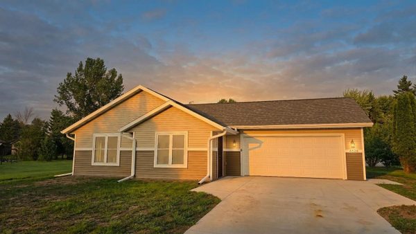 6528 John Avenue Superior WI 54880