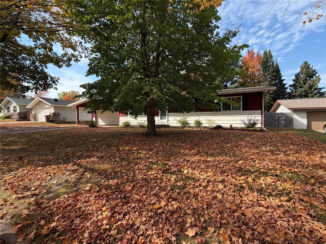 1435 York Street, Bloomer WI 54724 - Residential house for sale - MLS #1605922 - image3