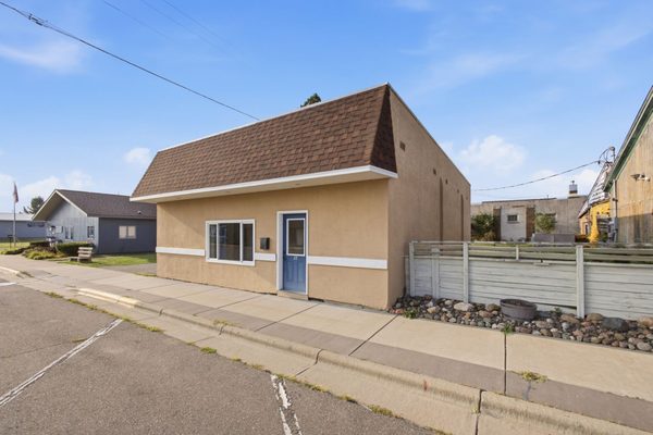 22 W 2nd Avenue Luck WI 54853