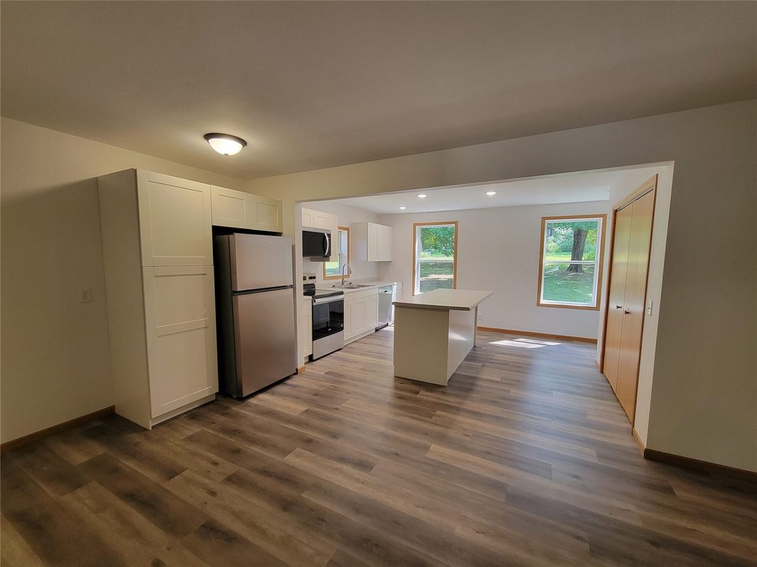 3315 Darryl Lane, Eau Claire WI 54703 - Residential house for sale - MLS #1604017 - image8