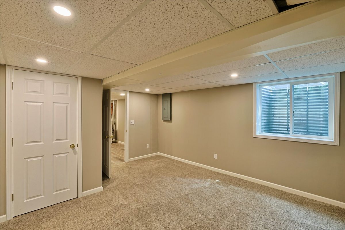 3045 Wedgewood Avenue, Eau Claire WI 54703 - Residential house for sale - MLS #1604462 - image43