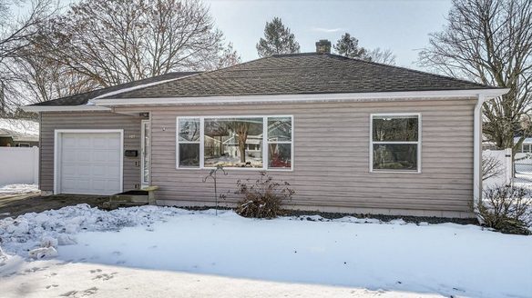 109 Polk Avenue Eau Claire WI 54701 — photo 1