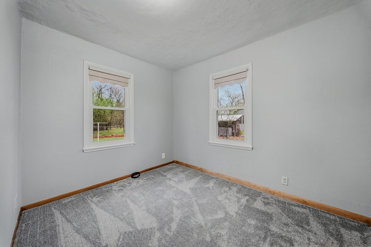 1213 Ervin Road, Eau Claire, WI — photo 24