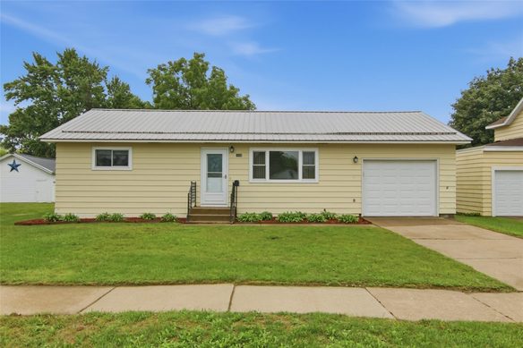 1630 19th Avenue, Bloomer WI 54724 - Residential house for sale - MLS #1604777 - image1