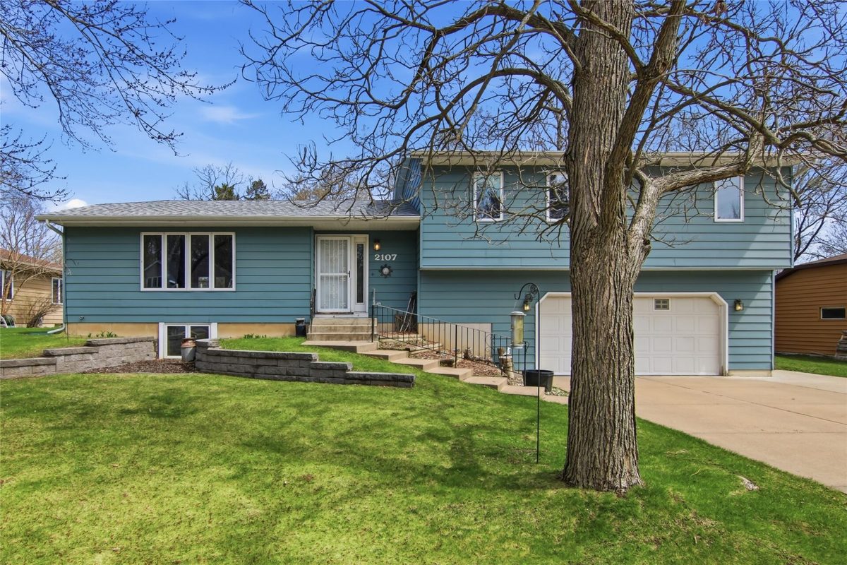 Residential at 2107 15th Street, Eau Claire, WI 54703 — photo 36