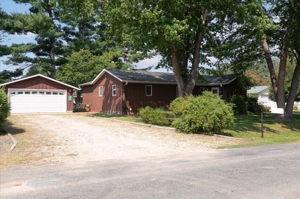 2235 Mathews Street, Menomonie WI 54751 - Residential house for sale - MLS #1603888 - image1