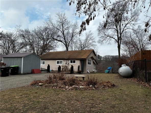 Residentialhouse for sale picture with an address of  2482 86th Street in Eau Claire and a list price of 294900