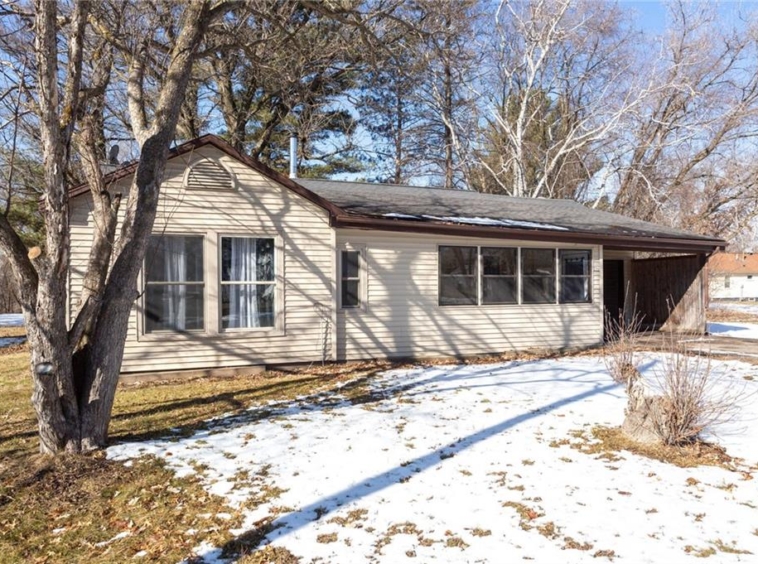 Residentialhouse for sale picture with an address of  236 Howard Avenue in Amery and a list price of 149900