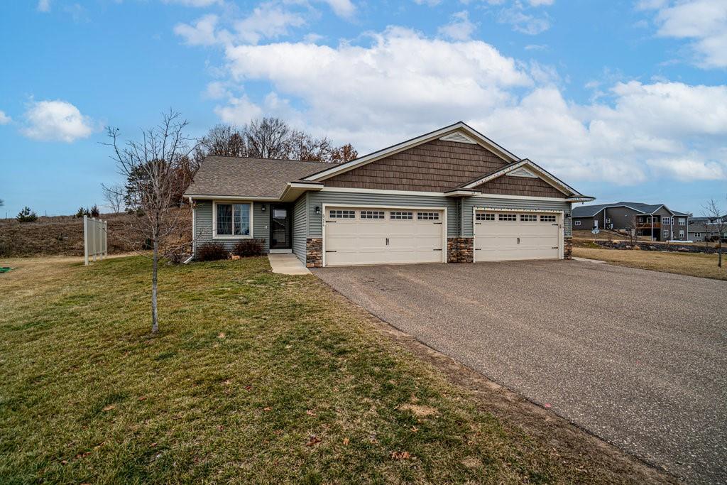 Residentialhouse for sale picture with an address of  6274 Aspen Meadow Court in Eau Claire and a list price of 309900