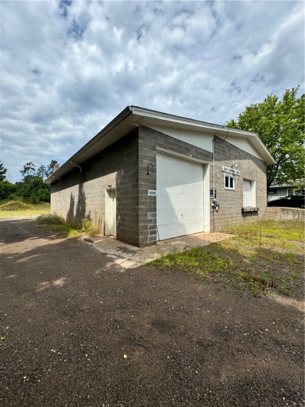 10709 Minnie Avenue Hayward WI 54843 — photo 2
