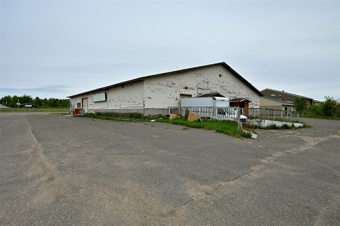 15617 US Highway 63 Unit A (West Side) Hayward WI 54843 — photo 5