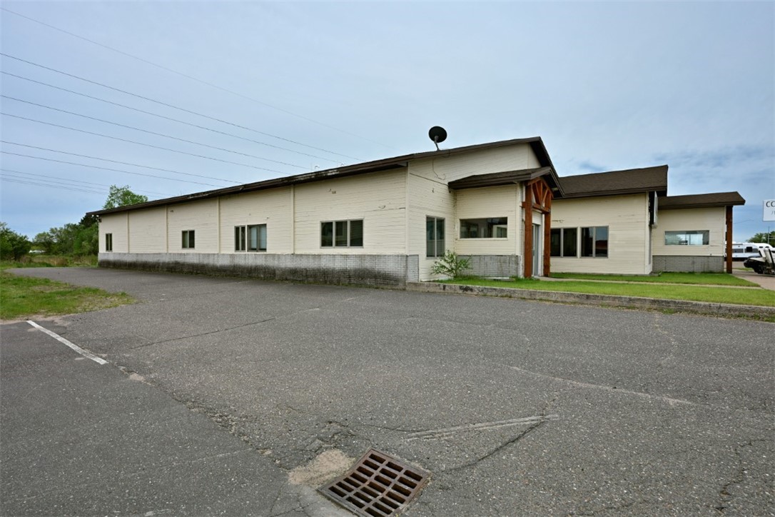 15617 US Highway 63 Unit B (East Side) Hayward WI 54843 — photo 40