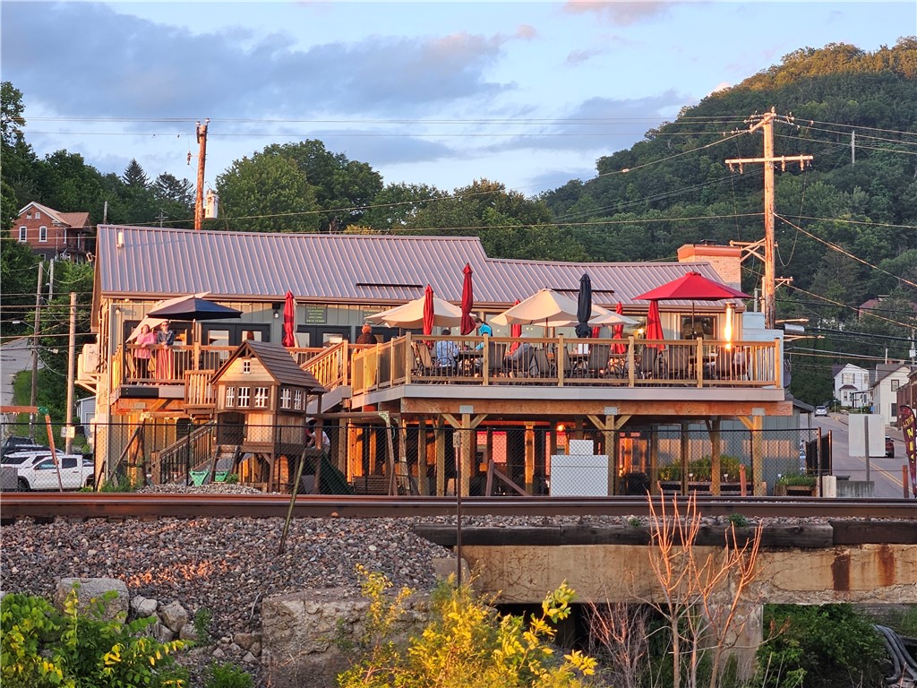 112-115 N Shore Drive Fountain City WI 54629 — photo 11